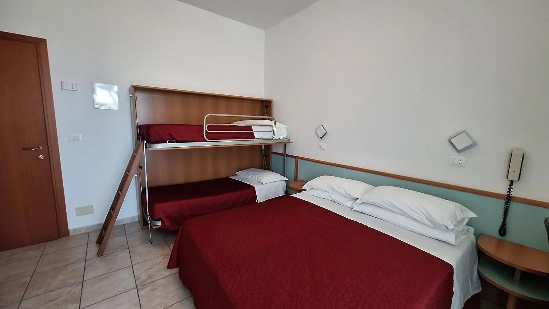 Hotel Massimo Cervia 3*,  Italy